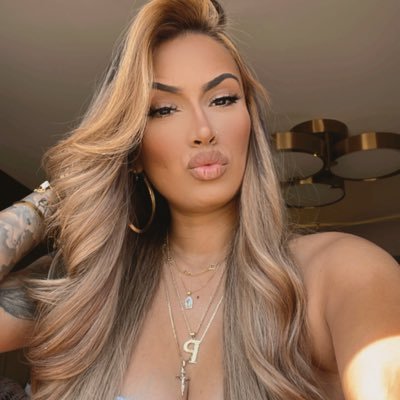 B00tanya's profile picture. IG: bootanya1