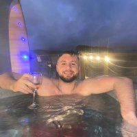 Ethan (@ethdam073) 's Twitter Profile