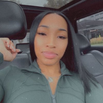 Aunisteyy's profile picture. 