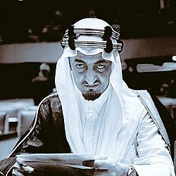 mbs2414's profile picture. #المغرد_السعودي 🇸🇦
قل للعيون إلي تدور خطــــاي؟ 
       ماني بكامله لكن أسوى قبيلــــــه ✋