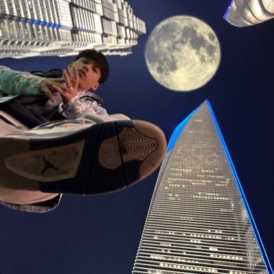 愤怒浩爹 日常在成都。💰🉑✈️ ,纯1S。27-175-60,十一年经验全能主。不喜做爱,喜欢纯sm调教,喜欢清秀白嫩反差。约玩默认同意🤳