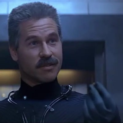 radamanthyss's profile picture. puedo militar por algo, pero no dejar pasar cualquier cosa solo por no dañar en lo que creo, así se degenera todo.