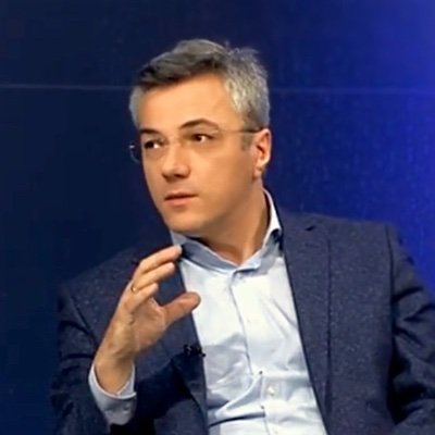 Zbog nepristojnog i uvredljivog govora blokiram.