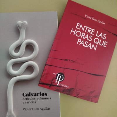 victorguiu's profile picture. Profesor y escritor.
Autor en Editorial W - https://t.co/h25A7w3PjI - 
Articulista y algunas cosas más. Desde #España #laeuropadelaborigen #poemasenservilletas