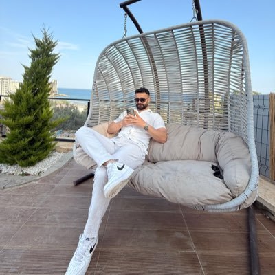 EzelKay10029098's profile picture. 