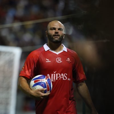 Gary Lockyer π€π» Profile