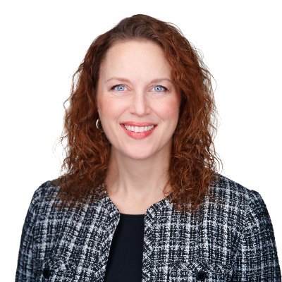 digital consumer culture researcher • influencers/monetization/identity/gender • @LoyolaChicago marketing professor • qualitative social media methods • she/her