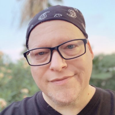 (He/HIm) Folk/Americana Singer/Songwriter from South Texas, near the US/Mexico Border and Rio Grande River. https://t.co/aqe7hwCbFk