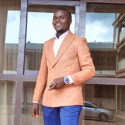 SymonKing6's profile picture. Graduate || Electrical Engineering || || Electrical engineer ||  God fearing and a blessed Mukiga