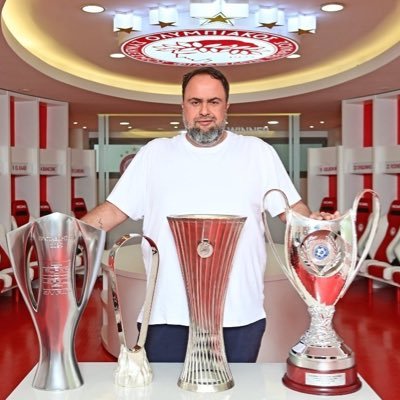 SashaMeine's profile picture. Θυμάμαι ακόμα ήμουν παιδάκι...