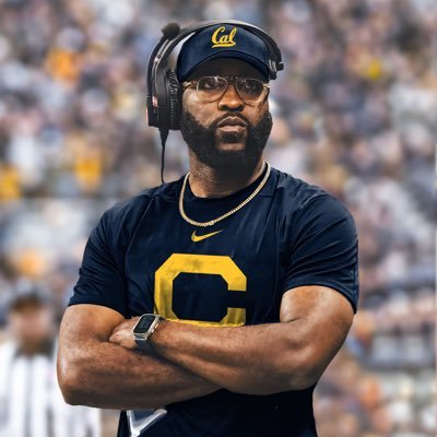 @CalFootball Running Back Coach…. Why worry about it if you prayed about it? (bEAST Texas #903 ) AFCA 35u35 🏁 Dave Campbell 40u40 *Hebrews 11:1*