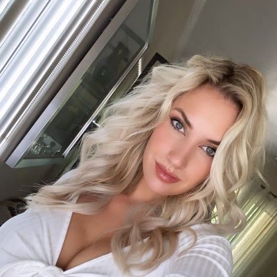 spiranac_privat's profile picture. professional golfer ⛳️….. private page ❤️