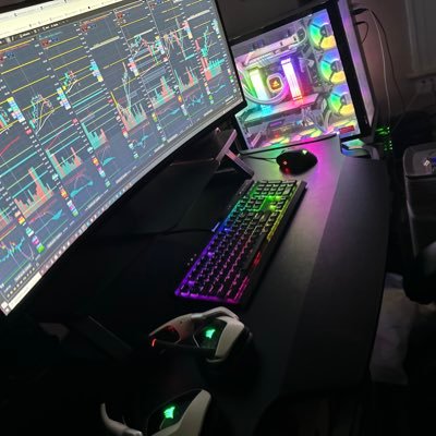 yolostockgod's profile picture. 