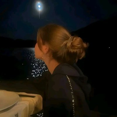 FunnyF6130's profile picture. Sharing the love because we all need some 💌🤗