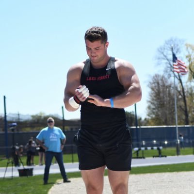 6’3 250lbs QB, Shot put and discus thrower in the transfer portal. hudl link: https://t.co/1lL9S5jeow