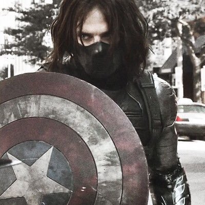 Mcaveragee's profile picture. 