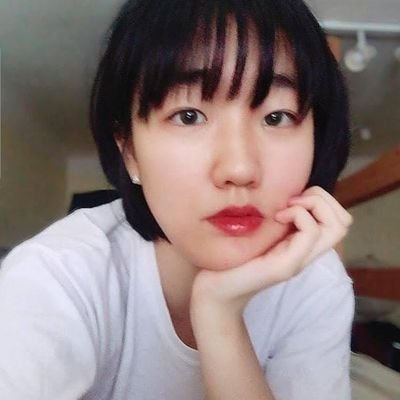 내가 신뢰를 얻고, 그 사람과 잠자리를 갖고 남은 인생을 함께 보낼 적합한 남자를 찾으면 이사할 수 있을 것 같아.