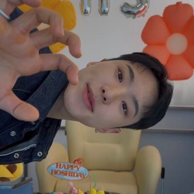 leerinalee's profile picture. 25 // to keep up w contents / bigbang • shinee • svt • ikon • bp • treasure • wayv • baemon