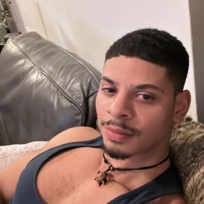 Being a Gay doesn't make you unique for me to feel bad cheer up.