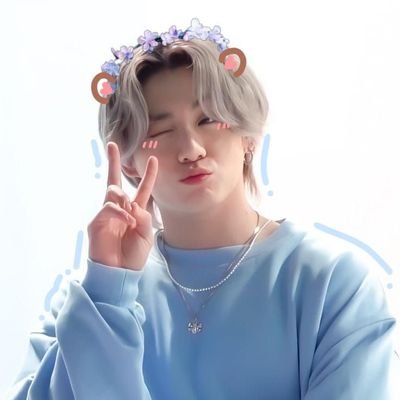 Hi welcome:) My Home my Fav @Bts_bighit
Like to read Au's|Keep being a pleasant person