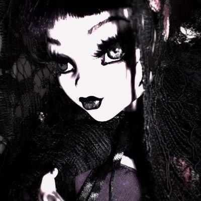 ᅠ୨𝟏𝟔୧ . ゚♱ ๋ ࣭ ⭑ ᶻ z Vampire in Monster High wannabe