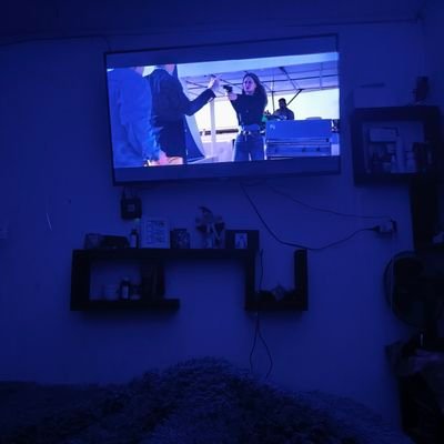 AndrewMaxBroth1's profile picture. 💙💙💙💙