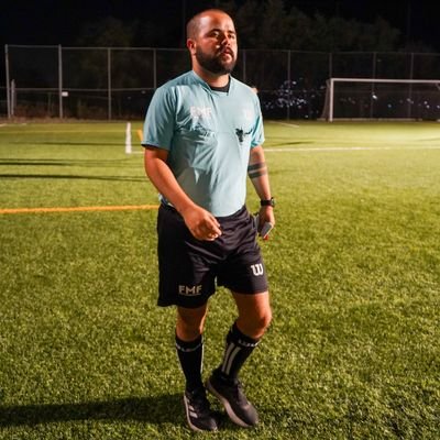26 años. MTY, NL.
Entrenador (Licencia C FMF). 👣🧠💪
Árbitro. 🟨🟥⚽