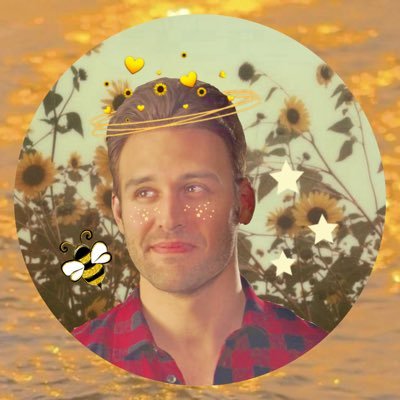 Fan Account • 🐝 • Buddie • Free 🇵🇸 • AuDHD • Fic writer • I’m like if Buddie had a daughter • minors dni • #1 Buck Buckley defender priv: @Henrens_Girl