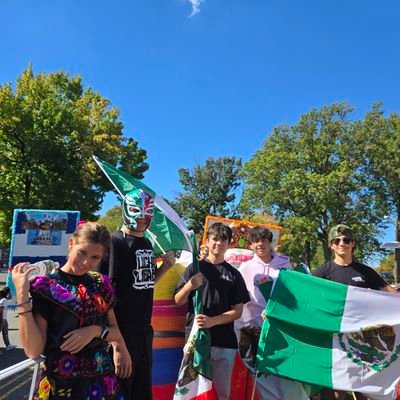 Peterdaus2's profile picture. #88 @setonhallprep
offensive guard and center