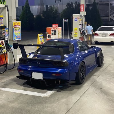 THEE_BlackIce's profile picture. Lunatic/Triad