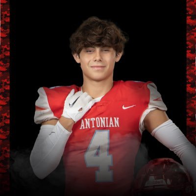 5’9 160lbs| Wr/Cb/| Co’2026| 4.6 40| 245lb- bench / 355lb squat| San Antonio Texas | Antonian College Prep HS| 3.7 GPA| Follower of Christ
