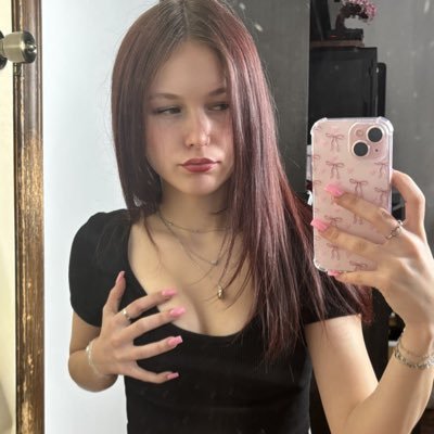 finleylisaay's profile picture. looking for new experiences 💟