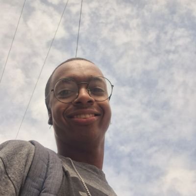 _jhuniorrike's profile picture. Nick no Habblet: JhuniorRike 🎮
Discord: JhuniorRike🕹
Cargo: Coordenador da Rádio🧑🏽‍💻
Vem para Rádio Habblet 📻