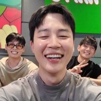 tan ⁷ (@candyiedjimin) 's Twitter Profile