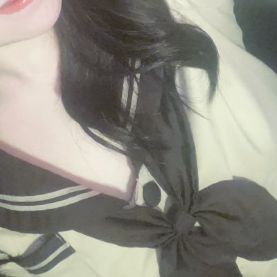 池袋せくキャバリボンで働いてますʚ🎀ɞ ももです🍑 良かったら遊びに来てね💕︎いっぱい楽しいことしよ♡ 指名待ってますよ😘 指名でしたら予約DMも受け付けてます!!13:00~17:00までいることが多いよ!! 夜もたまに出勤♡