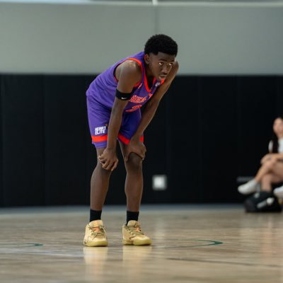 George Jackson Jr | PG/SG | 5’11 | 158lbs | 3.8 GPA |High School Team : South Oak Cliff High School | AGTG | Co/2028. | Page ran by mom