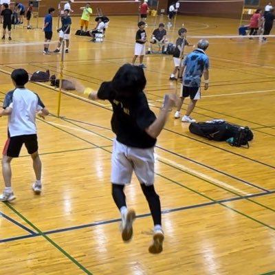 埼玉で趣味ミントン🏸をやってる学生です。 フォロバは基本100%です!気軽にフォローしてください🙇県内のオープン大会に出てます。稀に県外も出ます。