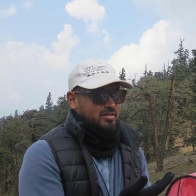 Vigneshwar_s23's profile picture. Decoding Nifty with Elliott Wave 📈 | Options trader | Trade journaling | CSK forever💛 | Doggy parent🐕
