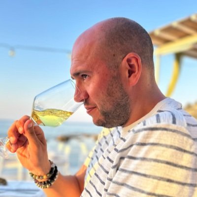 Creating spaces, stories & systems to unlock human potential.
🎙️ Podcast Host | 🍷 Sommelier | 🧠 Tech & Education EntrepreneurFounder of Paul de Pierre & NOVA