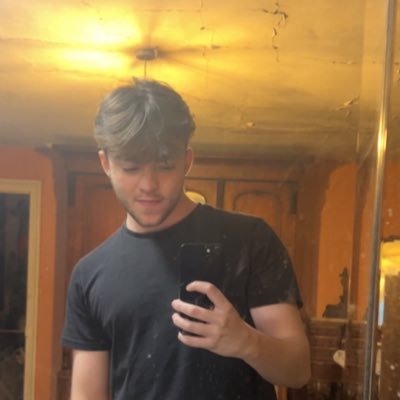ex pro csgo player previously for into the breach, viperio and more!