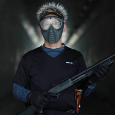 2025年2月AKホワイトストーム購入してシューティングレンジ6回行ってから4月にサバゲーデビュー!✊つるつる頭🧑🏻🦲のおっさんですがサバゲーが好きです!😚 «特殊部隊レッドリボン軍🎀所属!» ポンコツ🔰ですがサバゲーを楽しみたいと思います!😊サバゲー友達募集ちゅ〜😚宜しくお願いいたします!笑