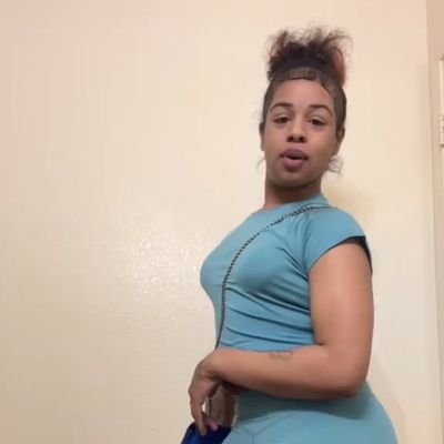 Let's get it
Y'know how it goes
Bih Dih Gyal
MEETUPS,
CAMSHOWS AND CUSTOM VIDEO
Don't DM on some BS