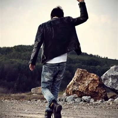 NElvelassy's profile picture. 