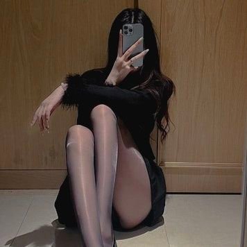 床上聽你的
床下聽我的
喜歡主人對我壞