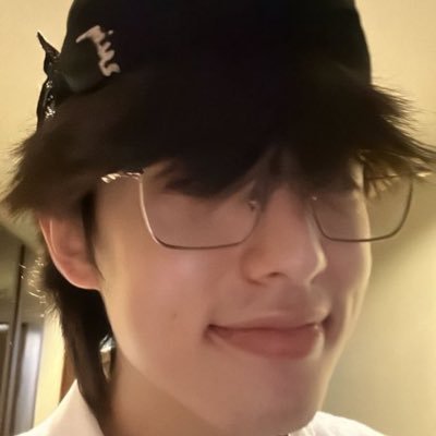 caseywonie's profile picture. 