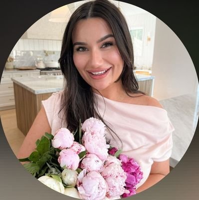 evenlych's profile picture. Lake enthusiast, proud mom to Ava and Jack, and someone who finds joy in life’s simple blessings 🥰. Deeply proud of my Jewish faith✡️.. 🚫porn..🚫 scam.🚫bots