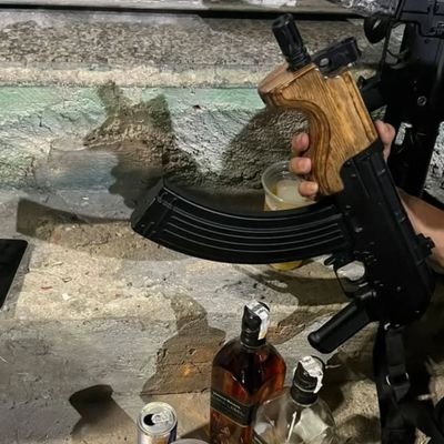 Humildade pé no chão sempre , sem Render pra ninguém !🚩
