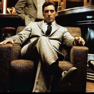AKP-MHP-VATAN HAINLERI ve dinci yobazlar uzak dursun,hayatin anlami GALATASARAY 💛❤️Karısına ve kızına aşık BABA ,hayvanları  itlaf etmek isteyenlerin de AMK