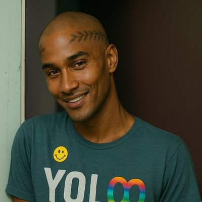 naopegafeitico's profile picture. revolta política, música e cinema