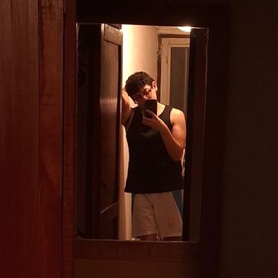 Drone_Himbo_01's profile picture. 29 yrs old from 🇦🇷 / SPA-ENG / Dumb mindless Himbo Drone 💪🤪🏳️‍🌈